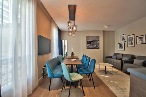 UrbanFlat 75 - Grand Apartment near Jardin du Luxembourg - image 4