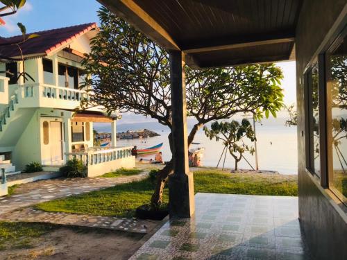 Charung by The Sea - 전망