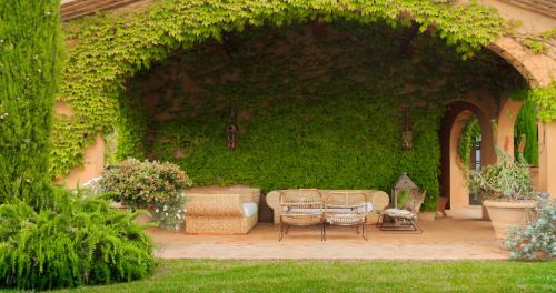 Сад, Relais Sant'Elena in Бібона