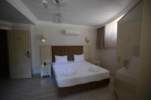 Funda Hotel