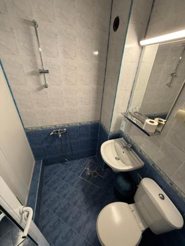 Family Hotel Studio - image 11