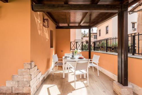 The Best Rent - Peaceful oasis with garden near the Colosseum, Roma (foto 4)