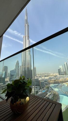Burj Khalifa View Apartment, Дубай (фото 5)