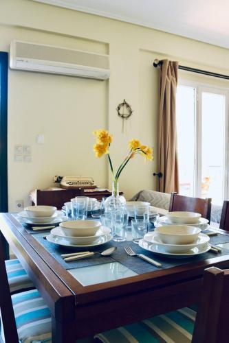 Trizonia View Beach House - Glyfada Village by MPS in 네아 트리조니아
