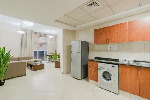 RH- Modern Urban Oasis, Spacious 02RB near mall of Emirates, Dubai (photo 7)