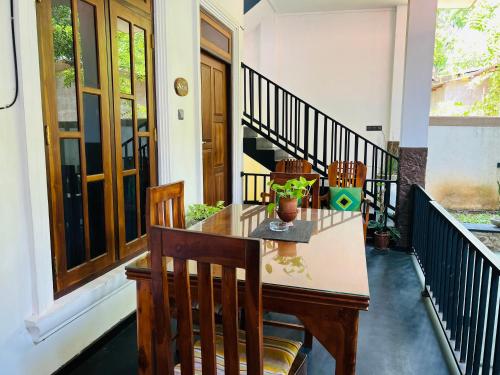 Ceylonima Home Stay in 아누라다푸라