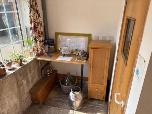 Bejárat, Hillside Farm in Easton