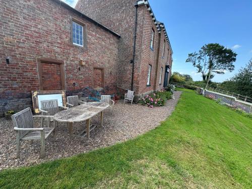 Kert, Hillside Farm in Easton