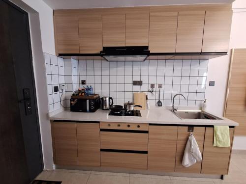 cuisine, Luxury studio At The Loftel ruaka in Ruaka
