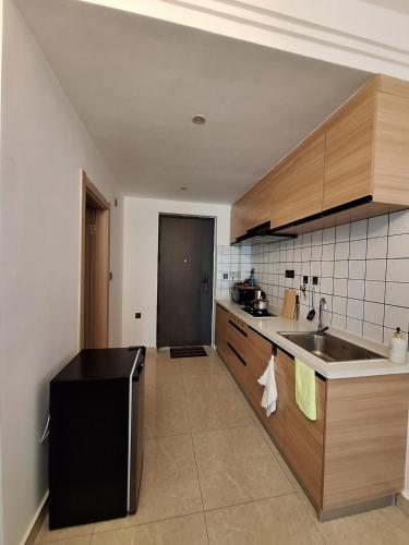 Luxury studio At The Loftel ruaka in Ruaka