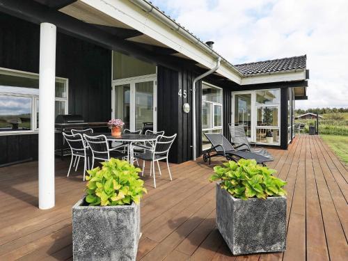 ทัศนียภาพ, person holiday home in Hirtshals in เฮิร์ทชัลส์