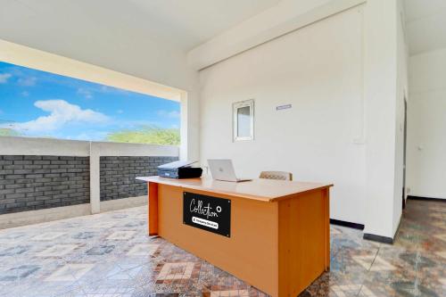 ردهة, Collection O Neelambur Near PSG ITech in نهرو ناغار الغربية