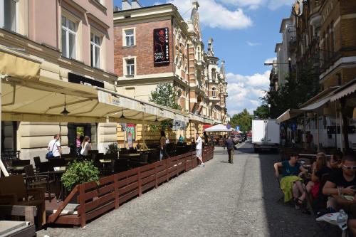 Elegant Apartment Foksal - image 2