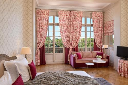 1 queen bed