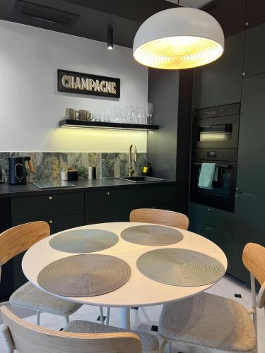 Bakelit Studio - Design hideaway - Calm, quality & location, Cracovia (foto 9)