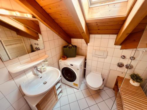 Studio mit King-Size-Bett & Privatparkplatz, Titisee-Neustadt (foto 6)