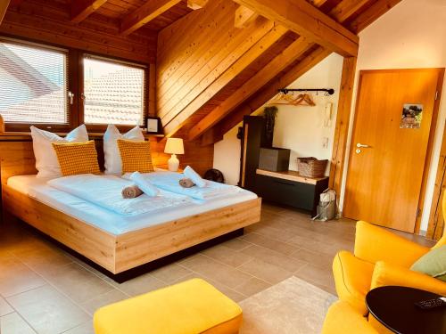 Studio mit King-Size-Bett & Privatparkplatz, Titisee-Neustadt (foto 5)