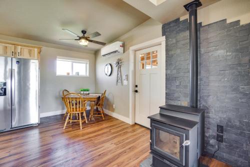 Yak Ranch w/ Mountain Views, Near Wellington! in Wellington (CO)