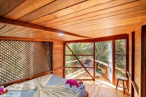 Samara Tarantela, Treehouse in Playa Samara