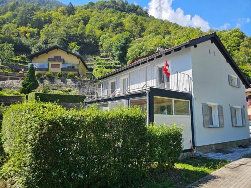 A szálláshely kívülről, Bernina Express House in Brusio