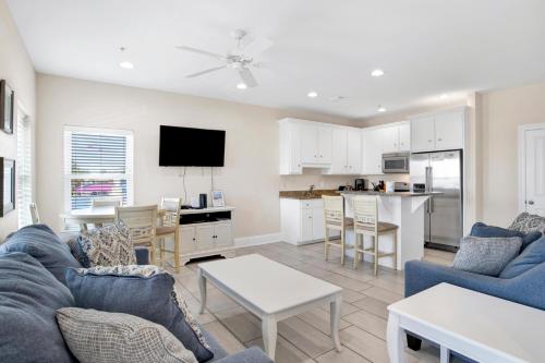 Kiran Terrace Quadplex B104 near Sea-N-Suds Restaurant