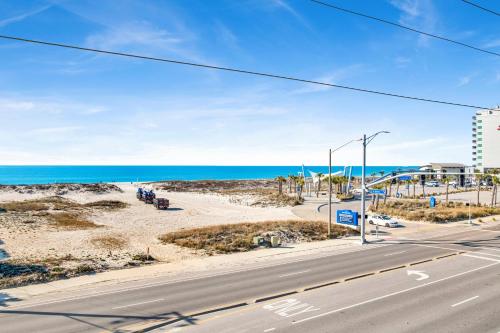 Kiran Terrace Quadplex B104 near Sea-N-Suds Restaurant