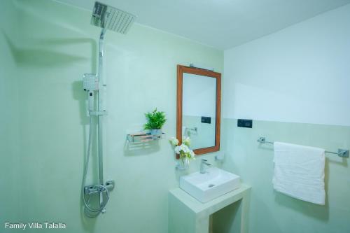 Family Villa Talalla - image 4