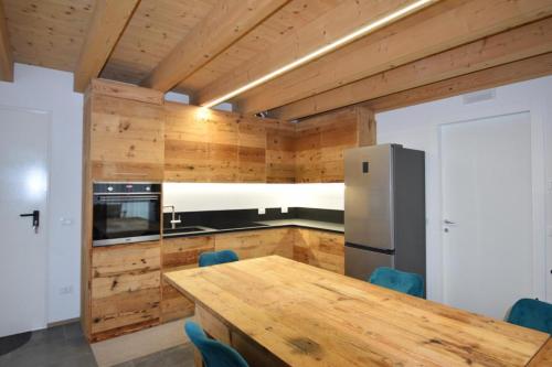 Chalet Emy con giardino privato in Gallio