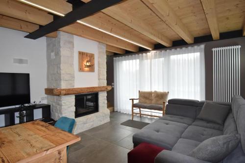 Chalet Emy con giardino privato in Gallio