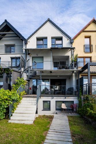 Przystań Sienna by MYPART in your apartment (Przystan Sienna by MYPART in your apartment) in Przerobka