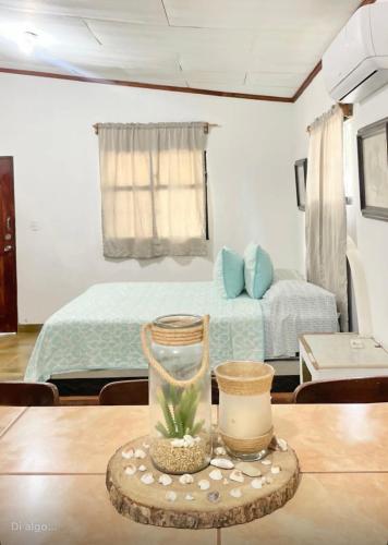 1 double bed, 4 bunk beds