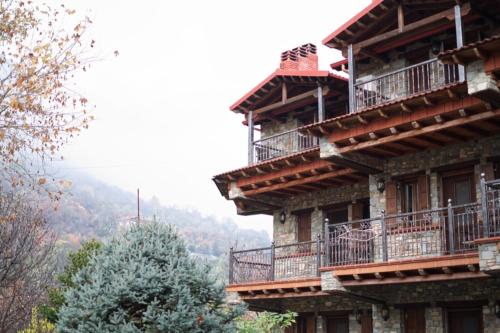 Hotel Παραδοσιακό, Kato Loutraki (zdjęcie 4)