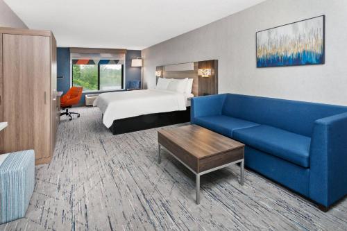 Holiday Inn Express Hotel & Suites Youngstown - North Lima/Boardman By IHG