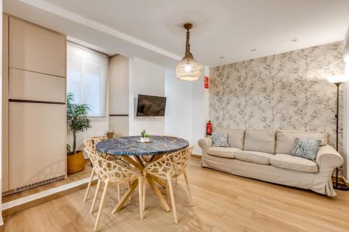 Charming Apartment in Heart of Malaga, Málaga (photo 11)