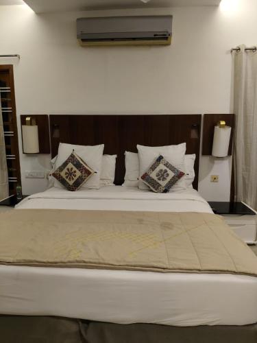 Dhuki beach paradise