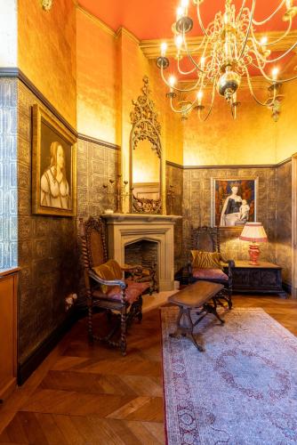 บริการและสิ่งอำนวยความสะดวก, Chateau de la Triboulette in วูซรง