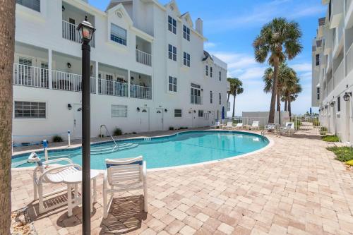 Sunset Reef 112 in เรดดิงตัน ชอร์ส (FL)