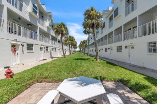 Sunset Reef 112 in เรดดิงตัน ชอร์ส (FL)