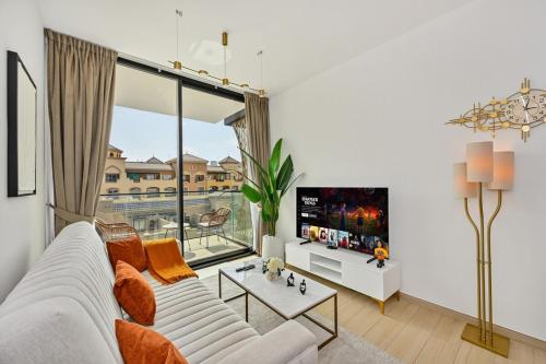Fully Furnished 1BR with Pool & Gym in JVC, Dubai (foto 2)