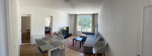 Appartement 3 chambres in Szent Avertin