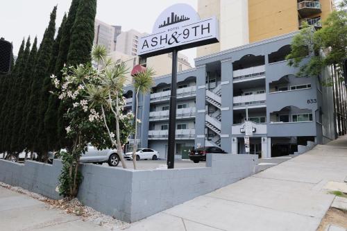 Létesítmények, Hotel Ash & 9th near San Diego Zoo