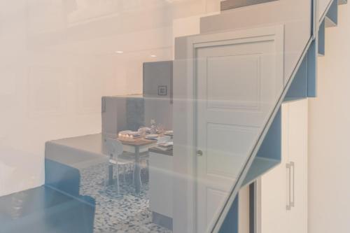 Cinque Giornate 70 Suites by Rent All Como - image 5