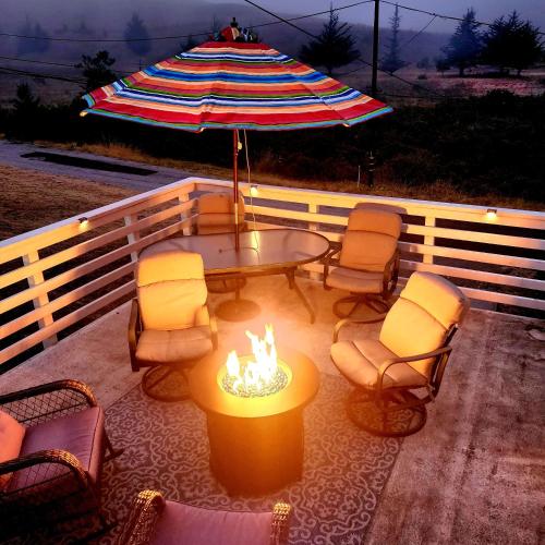 Cambria Mountain View Retreat