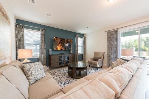 Lovely Home by Rentyl Near Disney with Private Pool, Air Hockey Table & Resort Amenities - 7467M in Orlando, USA