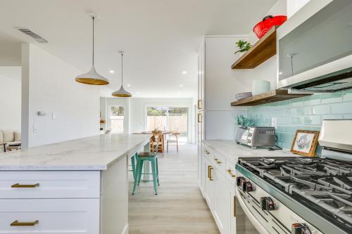 Turf and Sand with great golf and beach nearby! in San Marcos