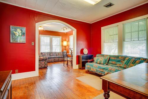 Walkable Dtwn Lafayette Home with Screened Porch in Centru oraş Lafayette
