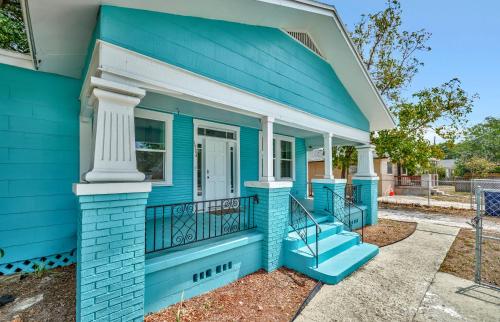 Sleeps 8 + Brand New * Nicely Remodeled in Tampa, USA