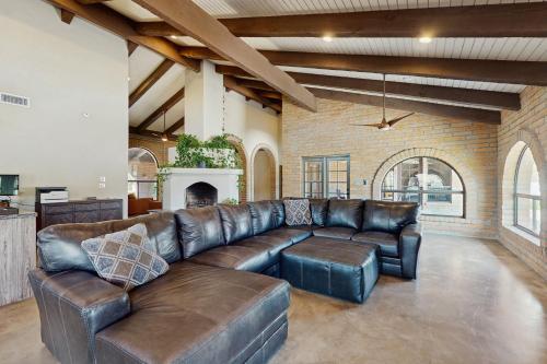 The Desert Oasis Retreat