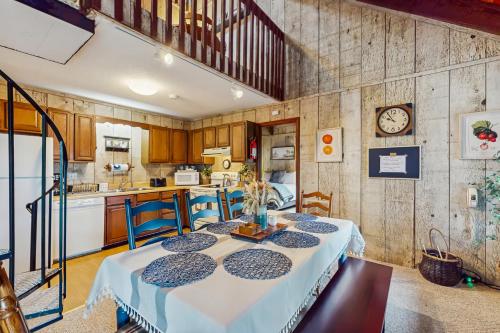 The Treasure of Beech Mountain in Beech Mountain, USA