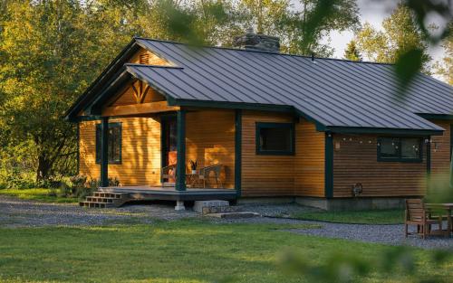 Brookside Cabin and Hot Tub near Woodstock Vermont